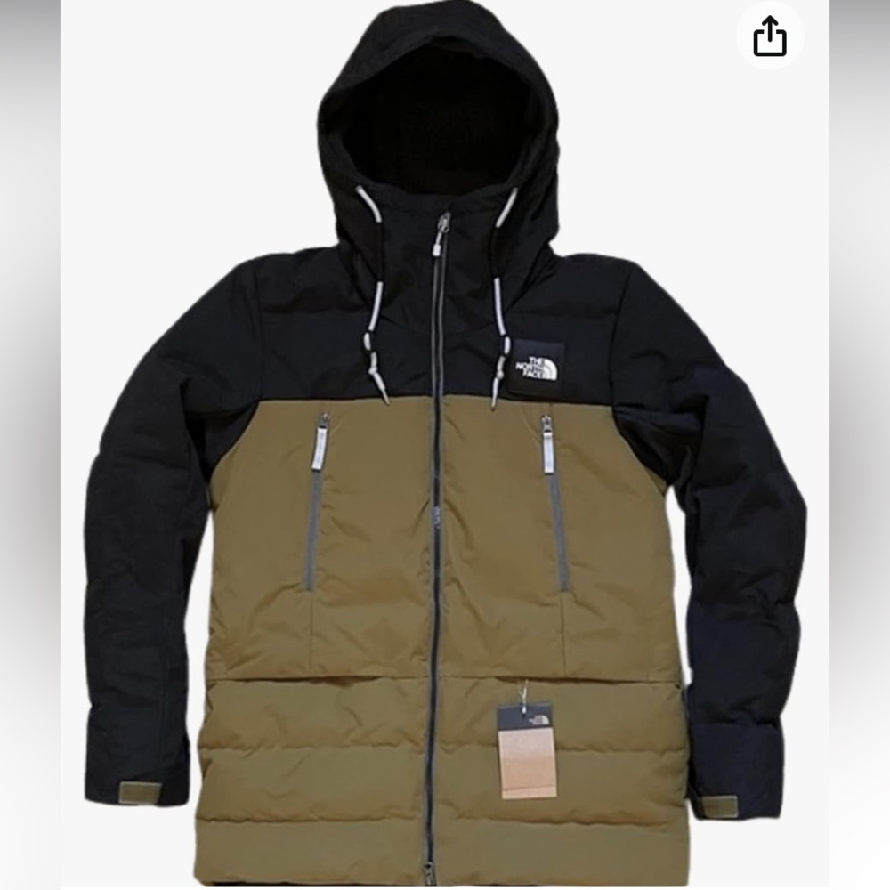 The North Face Women's Pallie Down Jacket in Fir Green / Tnf Black